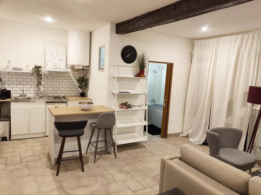 Bordeaux : Grand Studio Cosy Avec Cour Privative Экстерьер фото